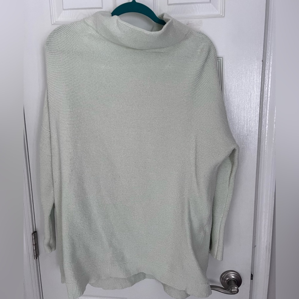 Free People Pale Green Women's Oversized Turtleneck Sweater, Size XS